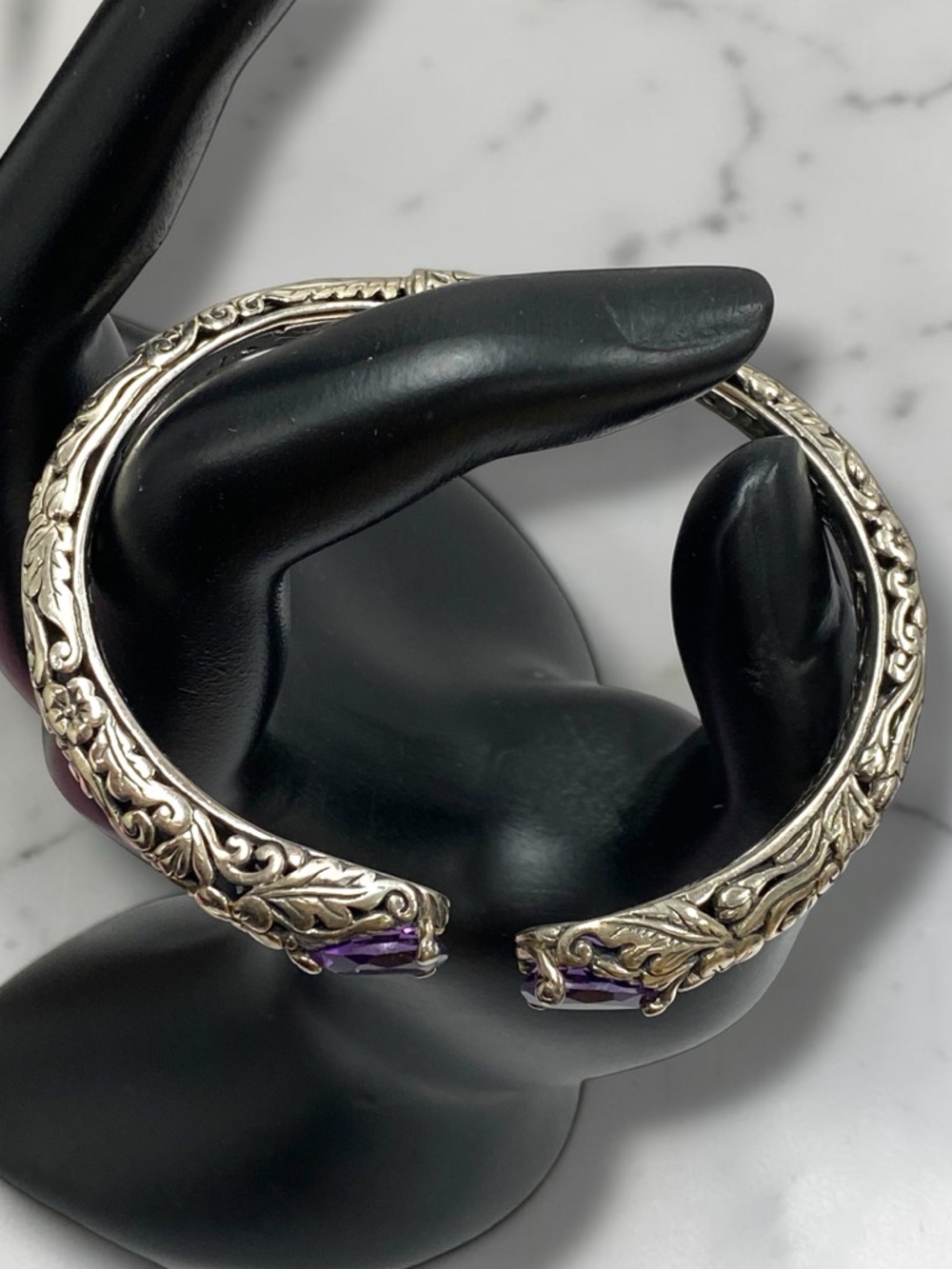 Estate Embossed Sterling Silver 925 Amethyst Cuff Hinged Bangle Bracelet! - Picture 9 of 16